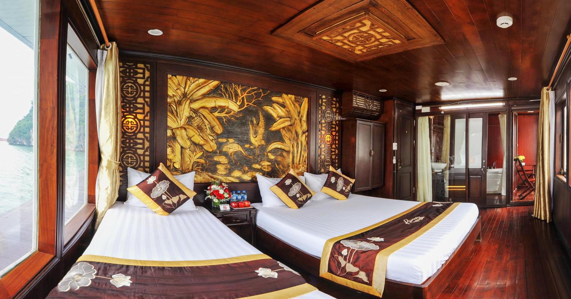 Renea Cruises Halong Hotel Ha Long Exterior photo