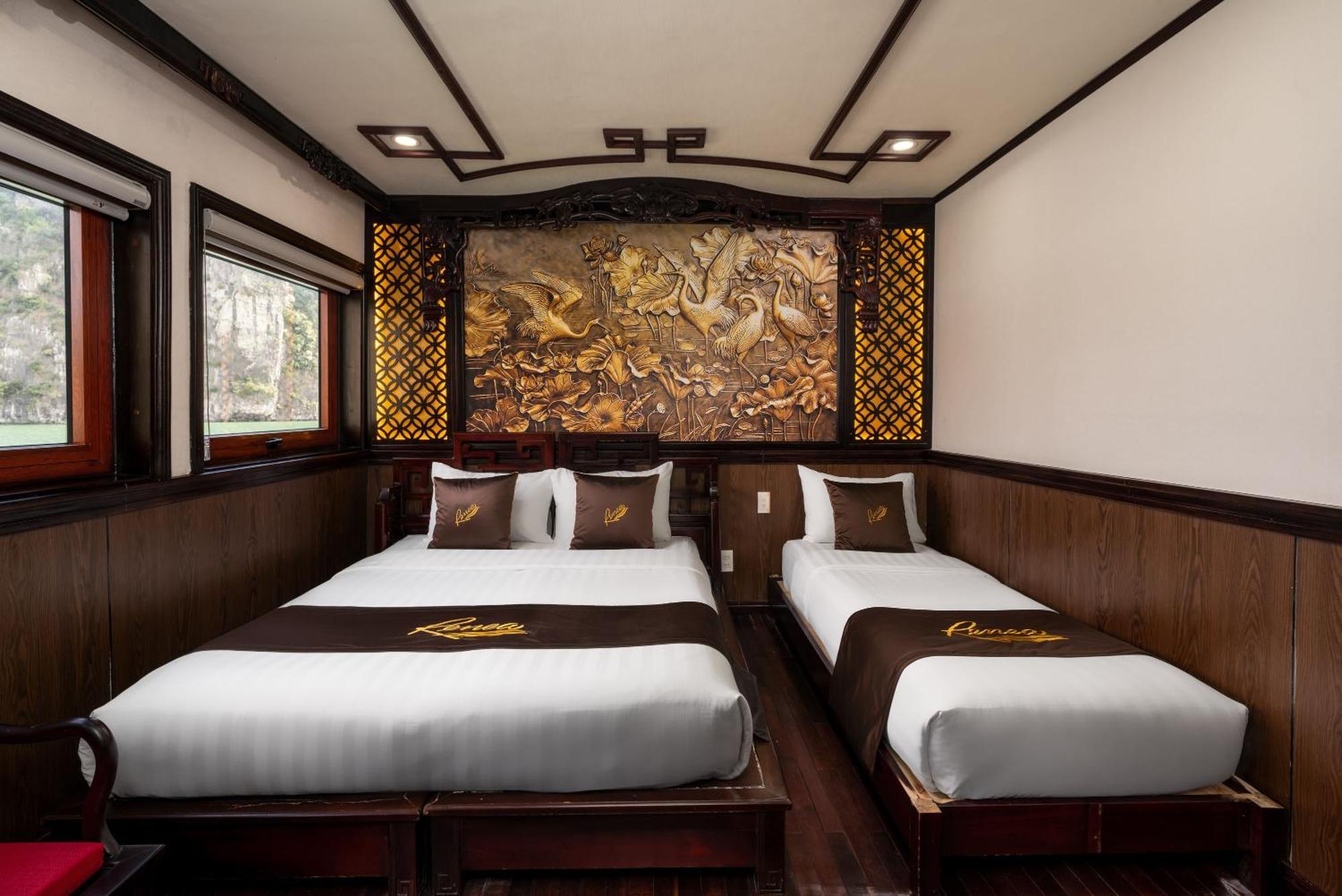 Renea Cruises Halong Hotel Ha Long Exterior photo