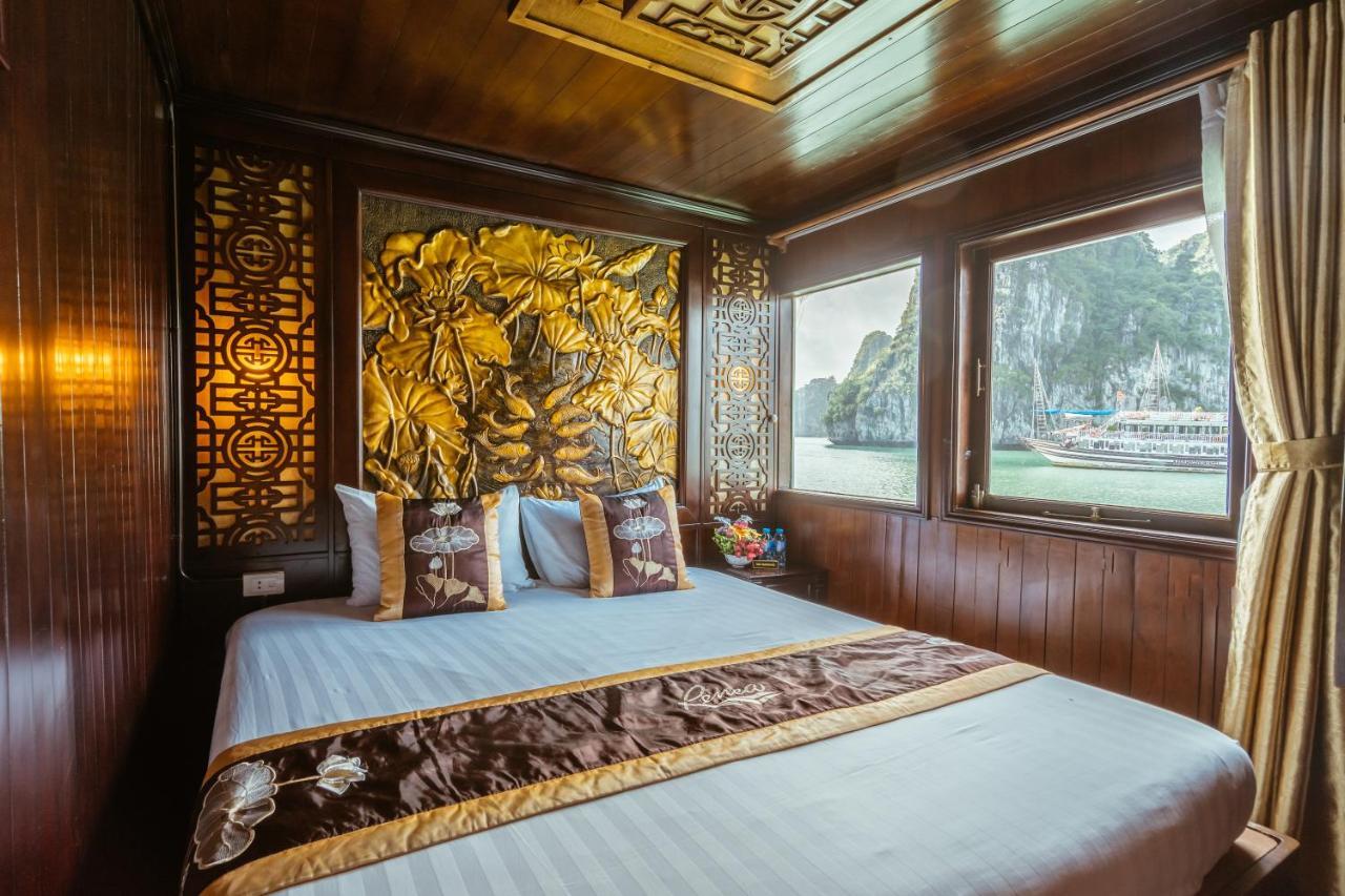 Renea Cruises Halong Hotel Ha Long Exterior photo
